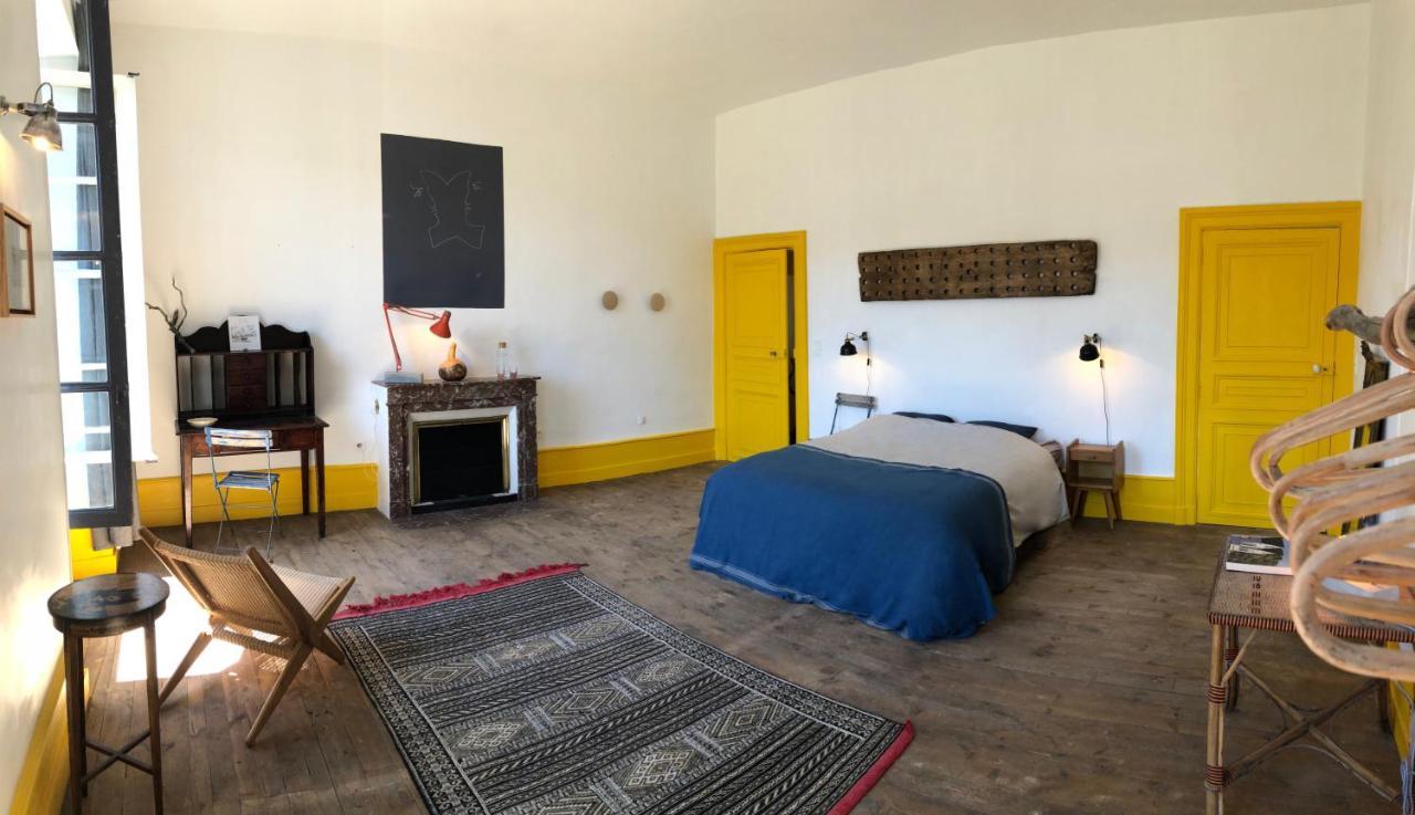Maison Cha-Ri-Va-Ri Lavoûte-Chilhac Exteriér fotografie